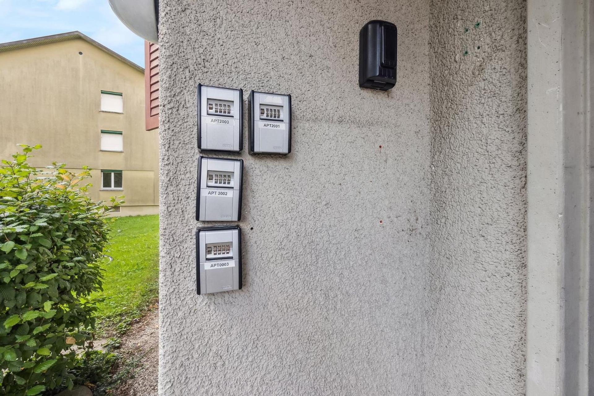 Altwiesenstrasse 144 Lejlighed Zürich Eksteriør billede